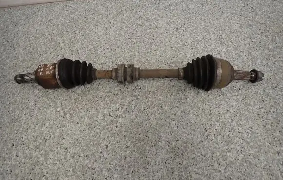 Nissan Note (E11) Front driveshaft