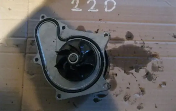 Honda CR-V Water pump