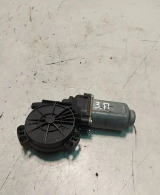 Hyundai Sonata Rear door window regulator motor 400898 0898