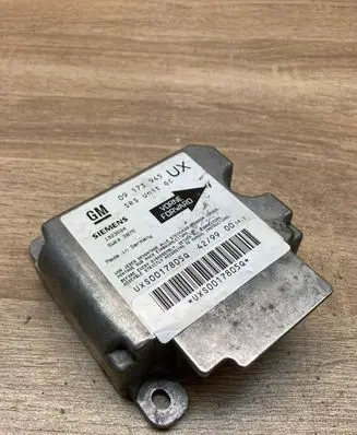 Opel Omega B1 Airbag control unit/module 09173945 5WK42875