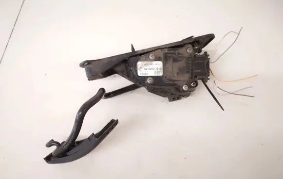 Renault Espace - Grand espace IV Accelerator throttle pedal 8200007512 6pv008119-02