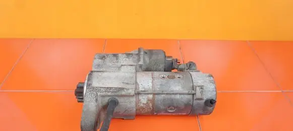 Land Rover Discovery 3 - LR3 Starter motor NAD50080 276DT