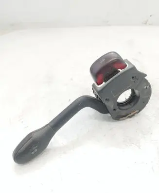 Volkswagen PASSAT B4 Indicator stalk