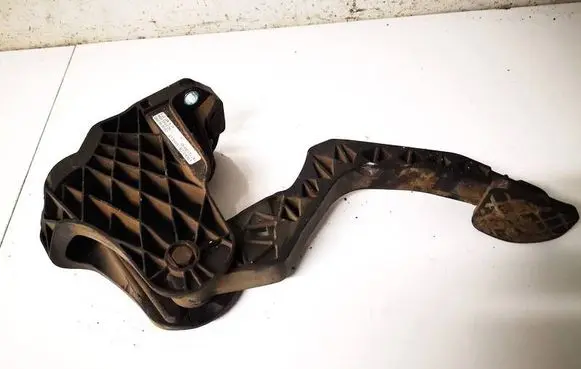 Audi A3 S3 8P Clutch pedal 1k1721059ae