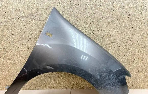 Renault Sandero II Fender 631002288R
