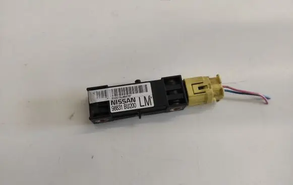 Nissan Almera Tino Airbag deployment crash/impact sensor 98831BU200