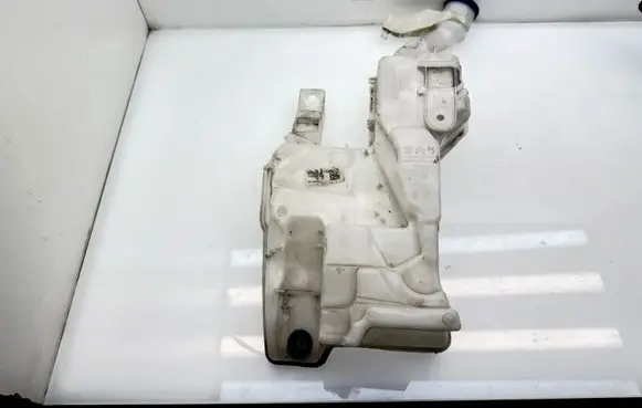 Opel Mokka B Windshield washer fluid reservoir/tank 9828456480