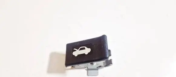 Honda FR-V Engine bonnet (hood) release handle 