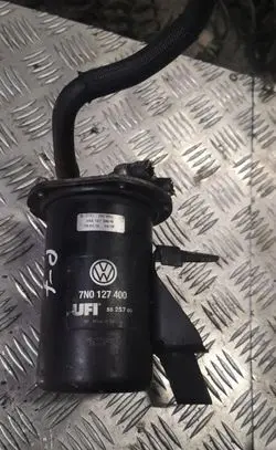 Volkswagen PASSAT B7 Fuel filter housing 7n0127400