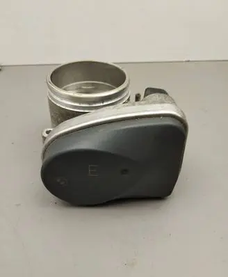 BMW 5 E39 Electric throttle body valve 7502444