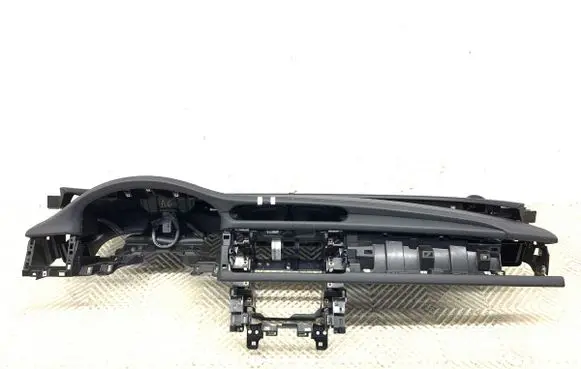 Jaguar XF Dashboard 