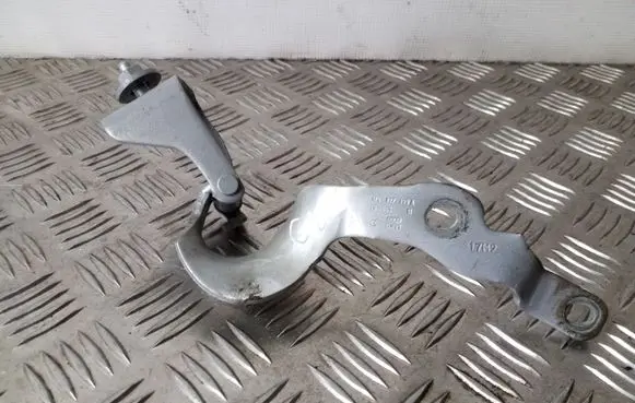Audi A3 S3 A3 Sportback 8P Tailgate/trunk/boot hinge