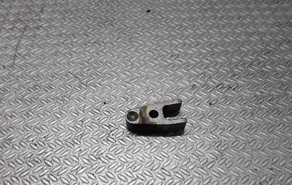Mercedes-Benz A W169 Fuel Injector clamp holder