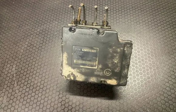Volvo S80 ABS Pump 8634413