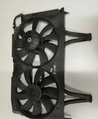Mercedes-Benz E W210 Radiator cooling fan shroud