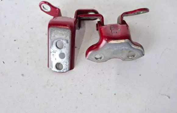 Rear door hinge set