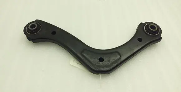 Rear control arm