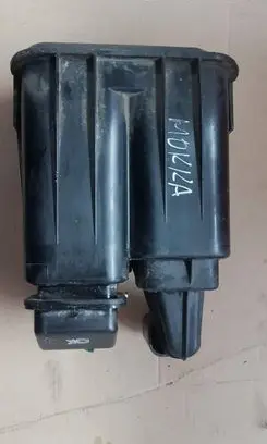Active carbon filter fuel vapour canister