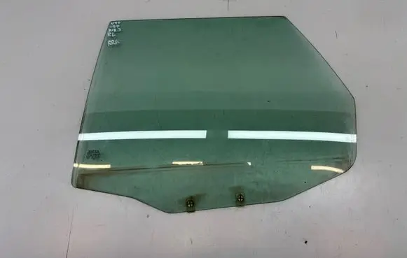 Volvo S40, V40 Rear door window glass 