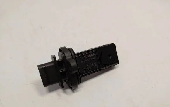 BMW 5 F10 F11 Mass air flow meter 7566990 13627566990 13627537488