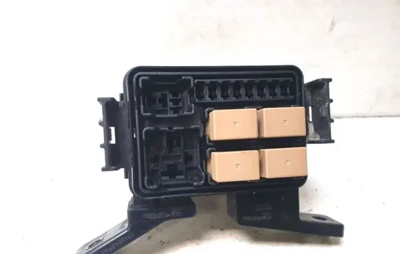 Hyundai Santa Fe Fuse module 919A5S1500