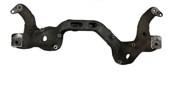 Engine mounting bracket