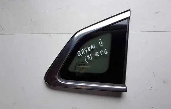Nissan Qashqai Rear side window 833124EA0A