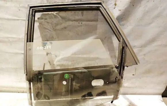 Audi 80 90 S2 B4 Rear door window/glass frame 