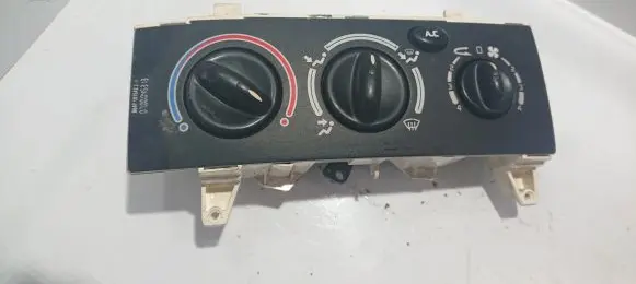 Renault Megane I Interior fan control switch 663391J