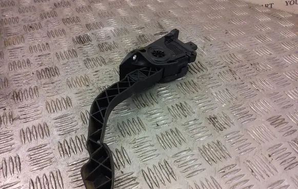 Ford Kuga II Accelerator throttle pedal CV619F836HB 6PV01036846