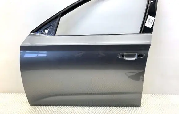 Skoda Kamiq Front door 