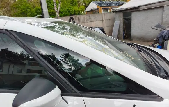 Opel Zafira C Front triangle window/glass