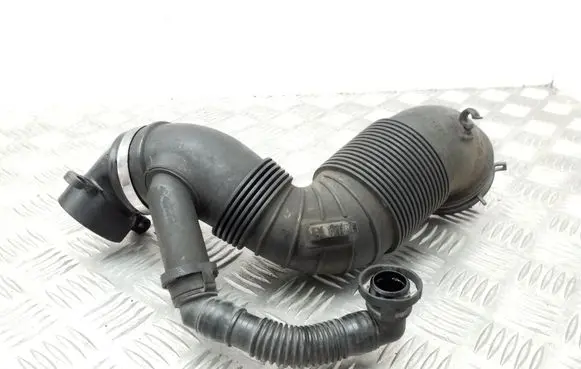 Audi A3 S3 A3 Sportback 8P Air intake duct part 3C0129654 3C0129635