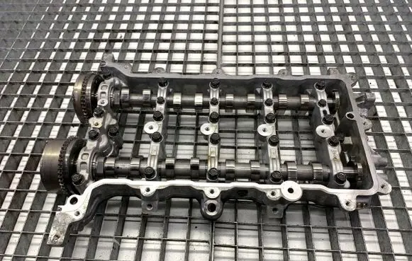 Hyundai Elantra VII Camshaft 243702M010