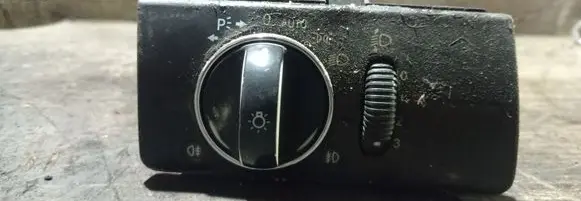 Mercedes-Benz E W211 Light switch 2115450304