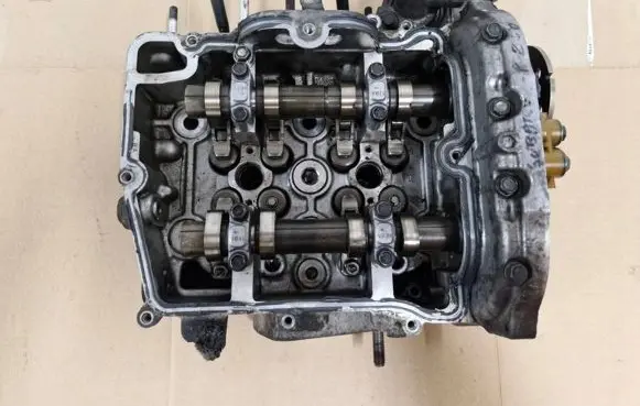 Subaru Outback Engine head T20DRH101
