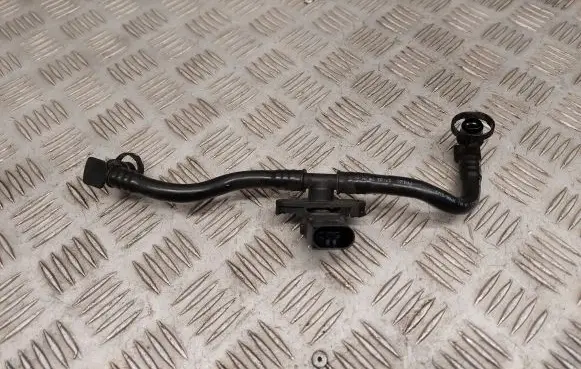 BMW X1 F48 F49 Vacuum line/pipe/hose 7640053 8617097