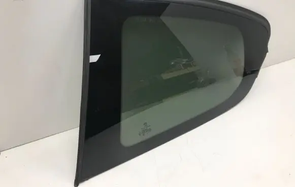 Peugeot 208 Rear side window 43R001595 E143R001595