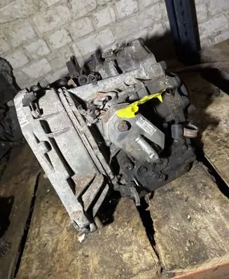 Renault Laguna I Automatic gearbox 7701035973