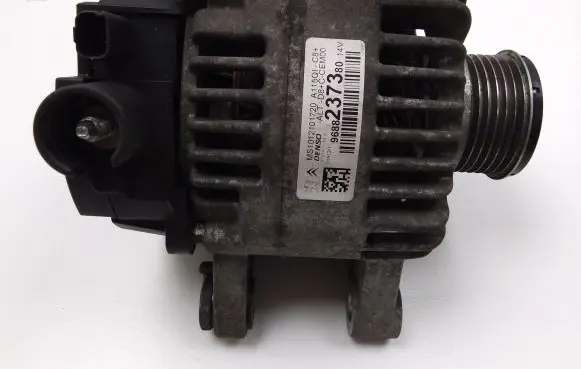 Peugeot 208 Generator/alternator 9688237380 MS1012101720