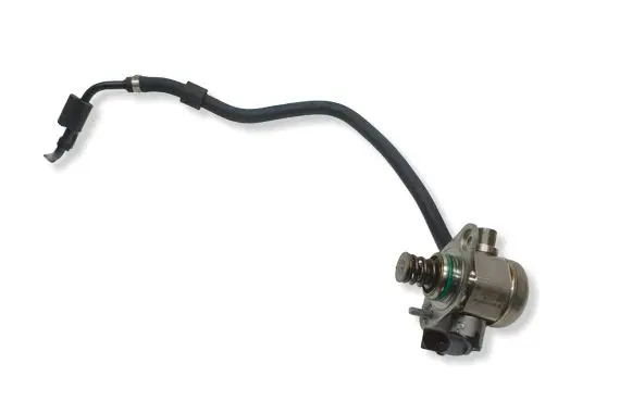 Mercedes-Benz GLB x247 Fuel injection high pressure pump 0261520704 7010817718 A2600700500