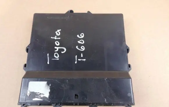 Toyota Corolla E210 E21 Other control units/modules 8998102190