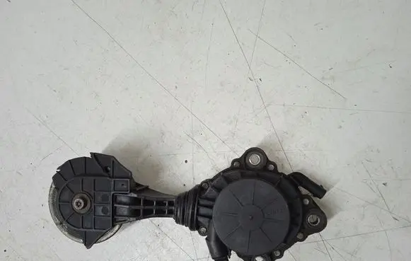 BMW 1 F20 F21 Alternator belt tensioner 759883280