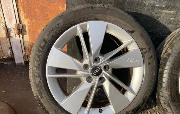 Audi Q2 - R18 alloy rim 81A601025AL