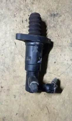 Skoda Roomster (5J) Clutch slave cylinder 6283005802