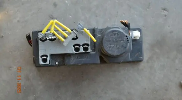 Mercedes-Benz E W210 Central locking vacuum pump 2108001548 00782827