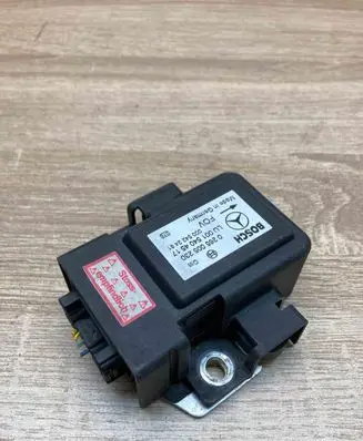 Mercedes-Benz E W210 ESP acceleration yaw rate sensor 0015404517 0265005230