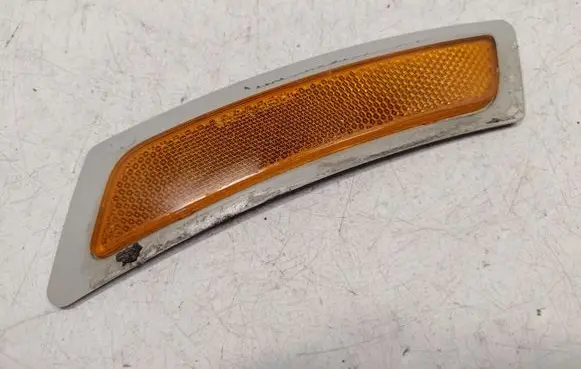 BMW 5 F10 F11 Front reflector 63147203266