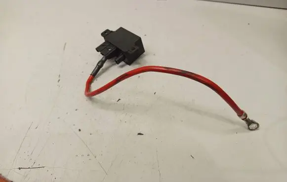 BMW 5 GT F07 Coolant fan relay 9198302 919830203