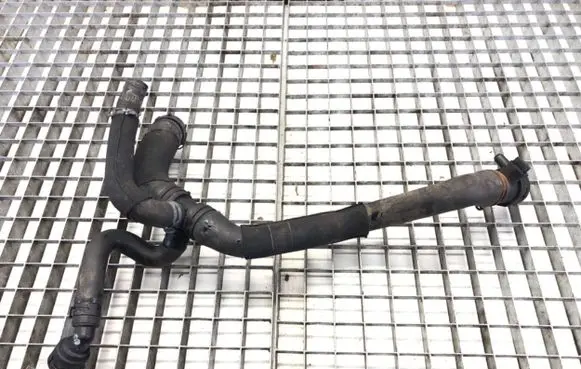 Audi A6 C7 Engine coolant pipe/hose 4G0121049AG